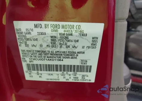 2010 Ford Escape Xlt z USA, uszkodzony, nr VIN 1FMCU0D71AKD11964